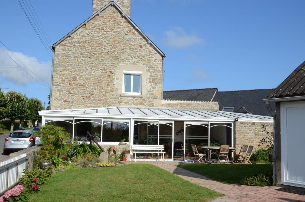 Bleu Outremer Saint-Cast-le-Guildo Exterior photo